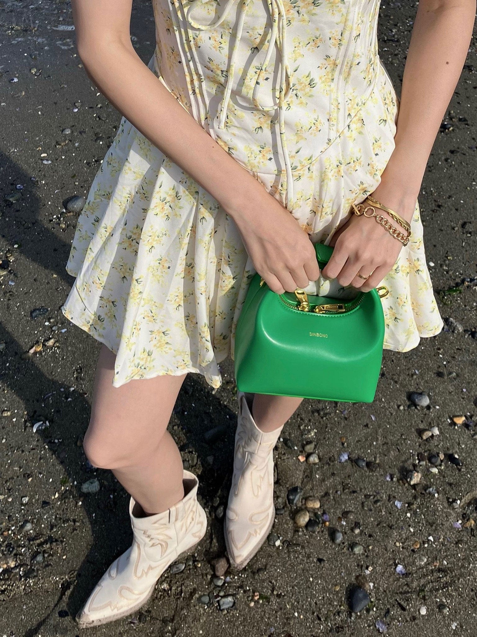 Girl Holding SINBONO's Vienna Top Handle Crossbody Bag - Grass Green
