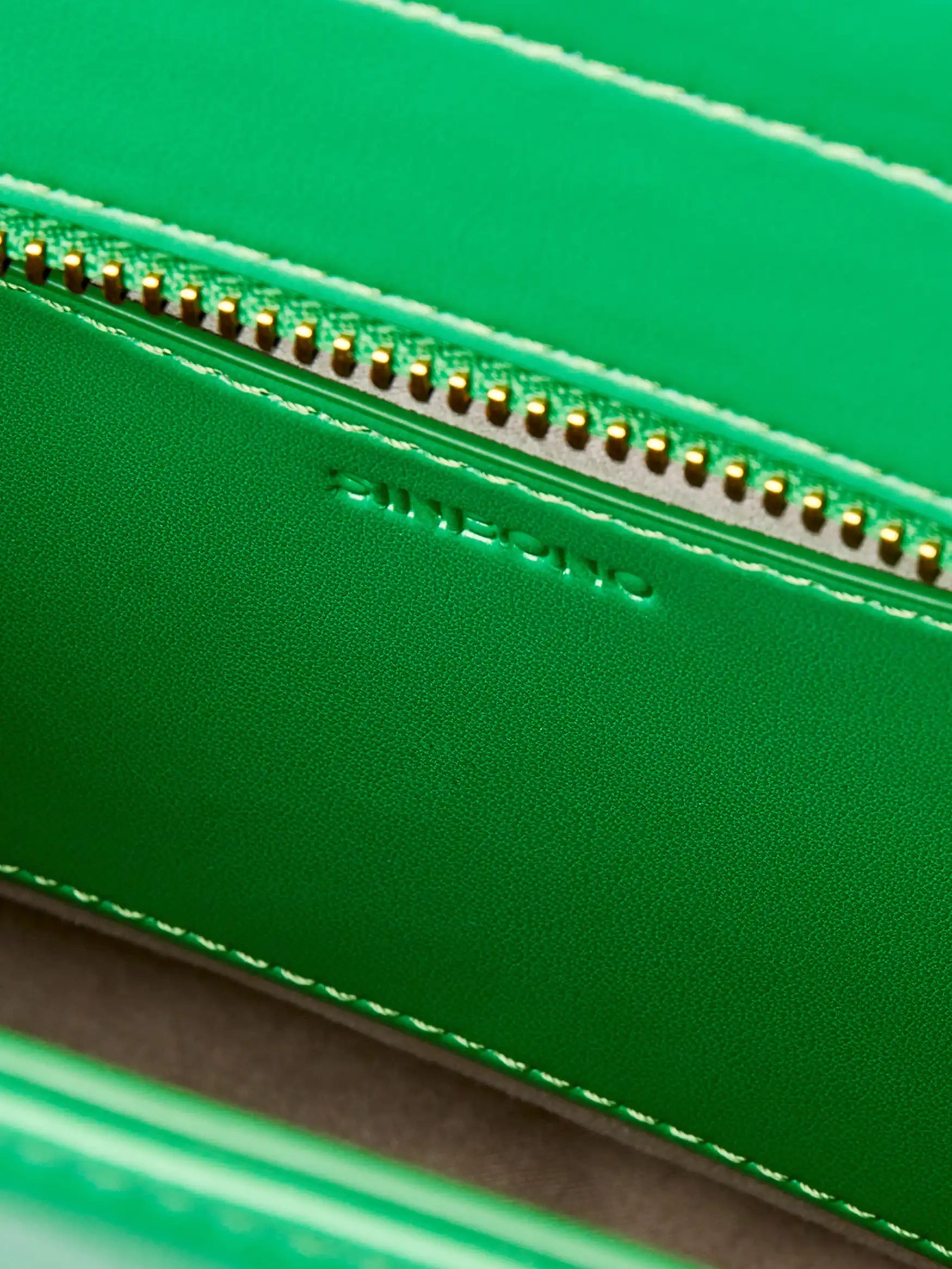 Betty Shoulder Bag- Grass Green