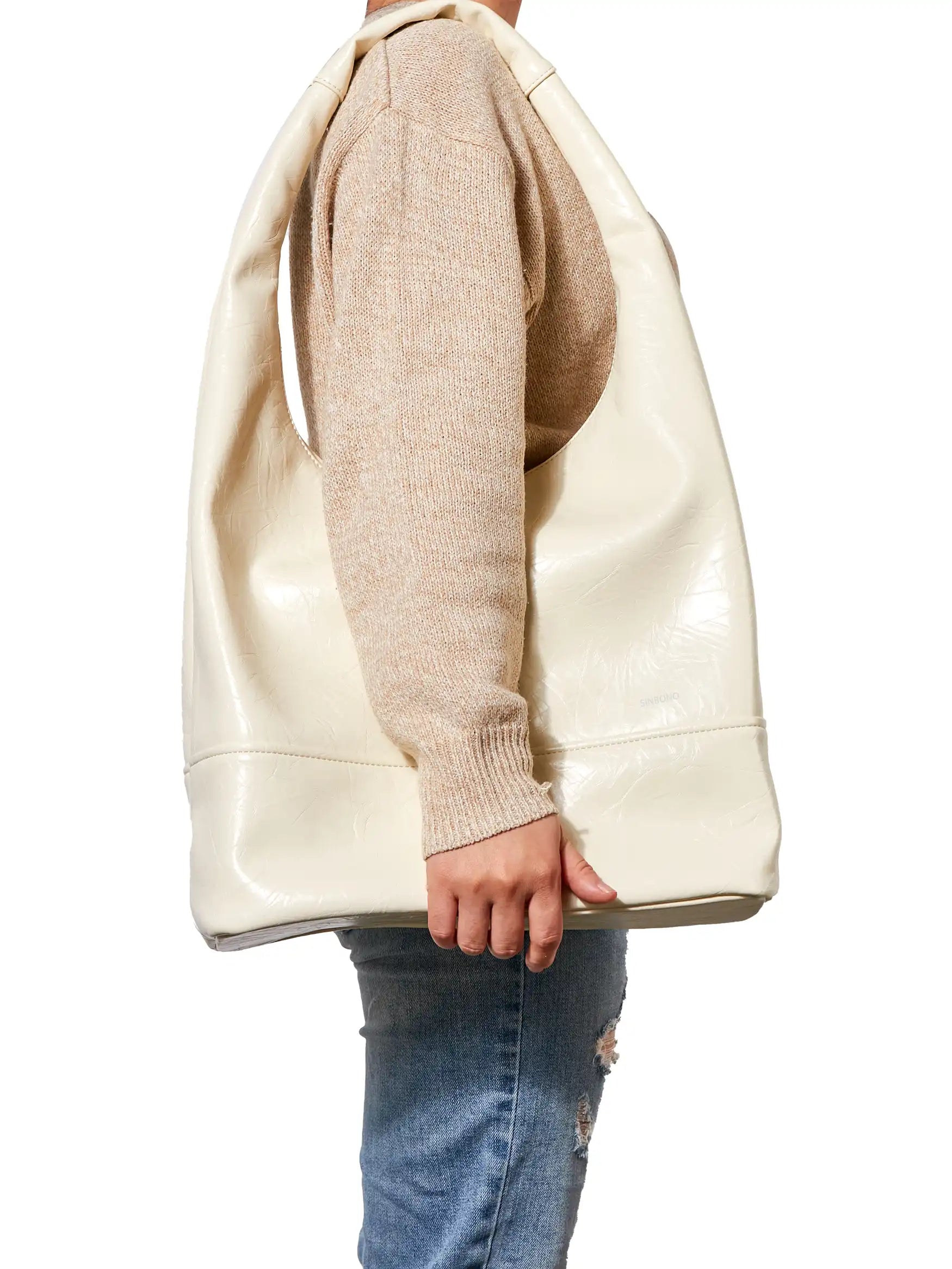 Berry Hobo Shoulder Bag - Ivory