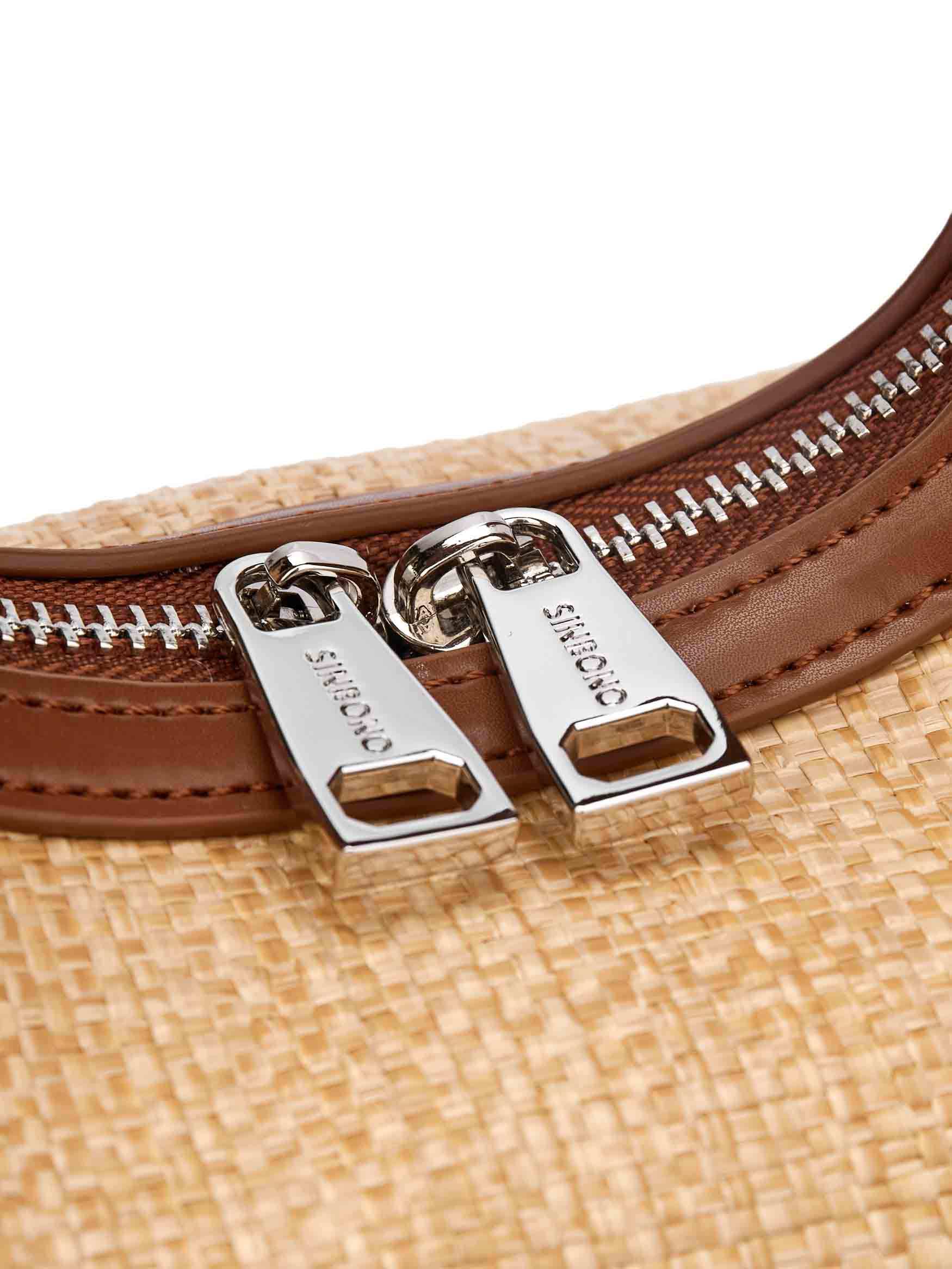 Vienna Top Handle Crossbody Bag in Brown&Straw Vegan Leather - Detail