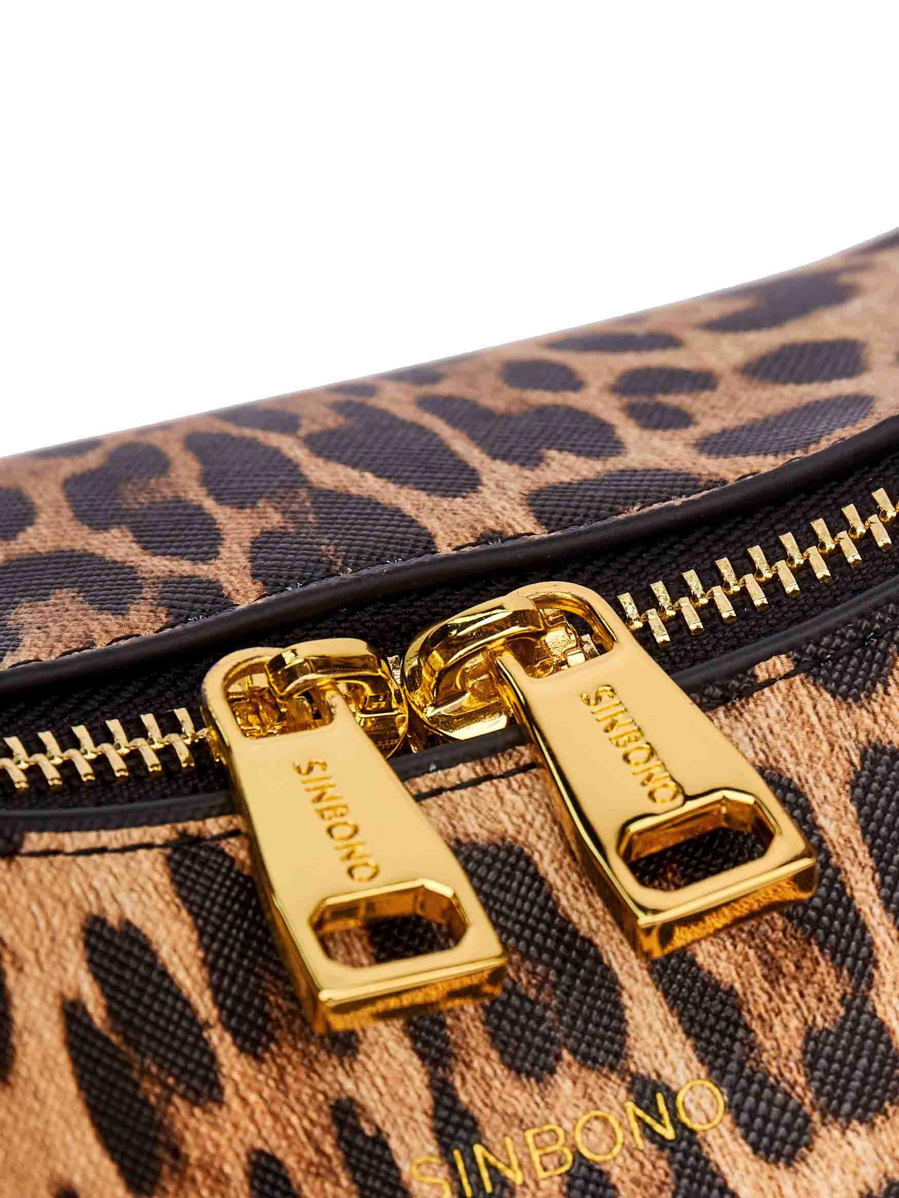 Vienna Top Handle Crossbody Bag in Brown leopard print Vegan Leather - Detail