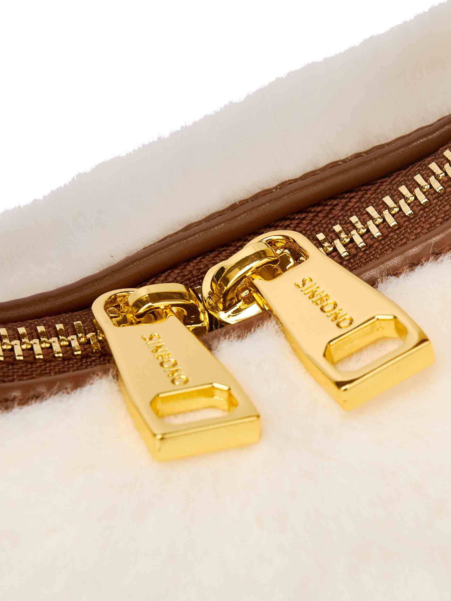 Vienna in Snow White Vegan Leather - Detail
