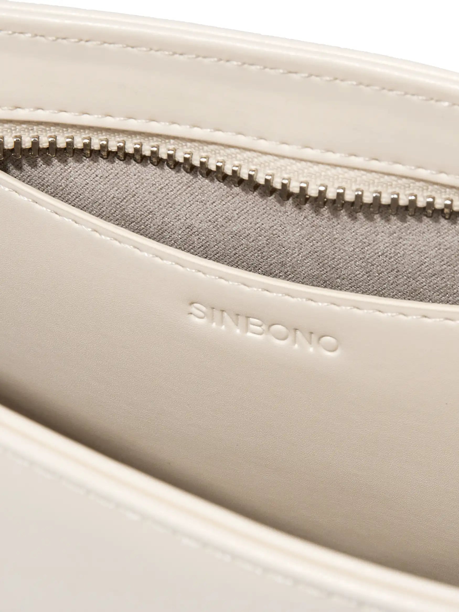 Eva Shoulder Bag  - White