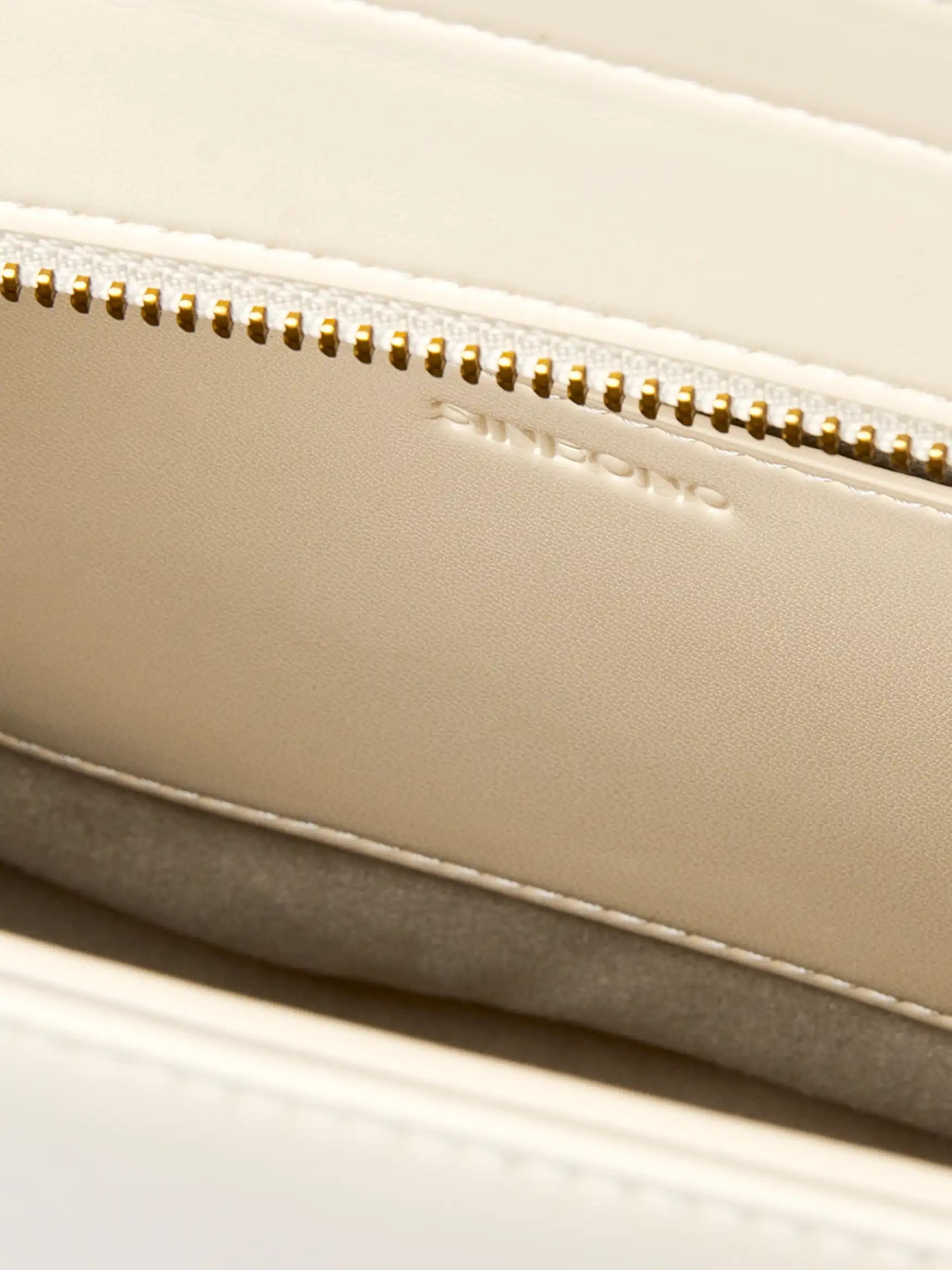 Betty Shoulder Bag- Ivory