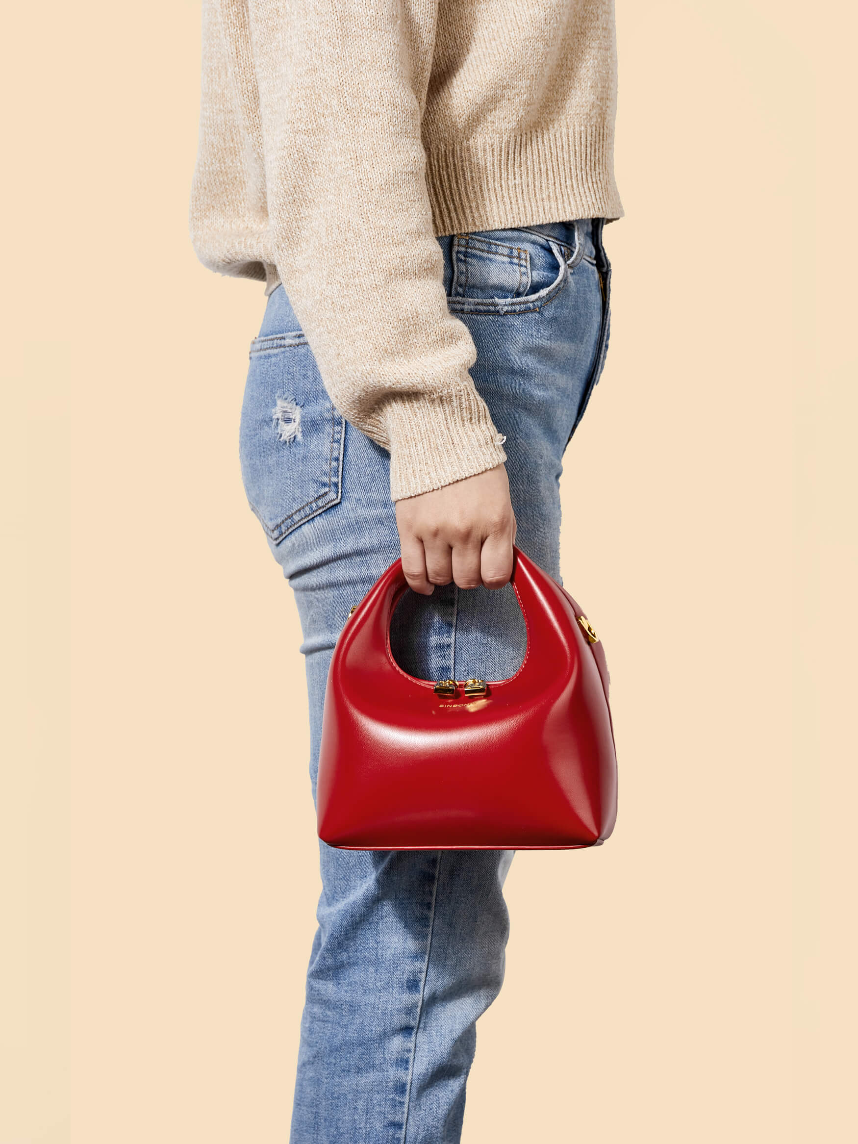 Red handbags for women clearance