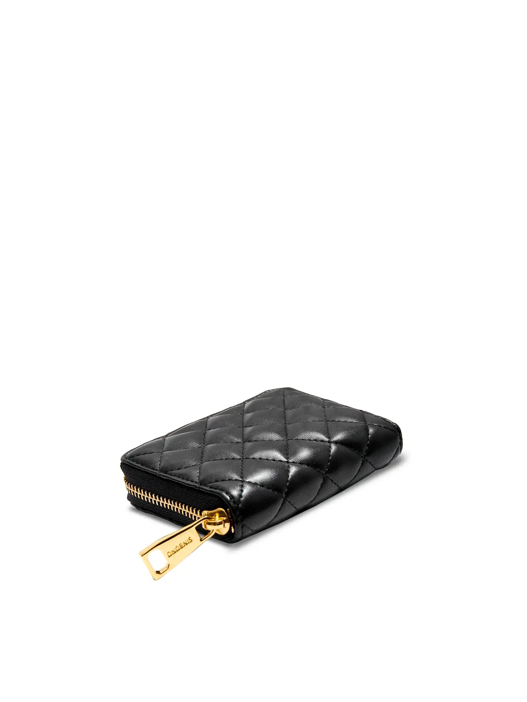 Zip Card Holder in Black Vegan Leather -  Detail